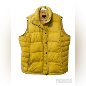 Lands End puffer vest mustard color women’s